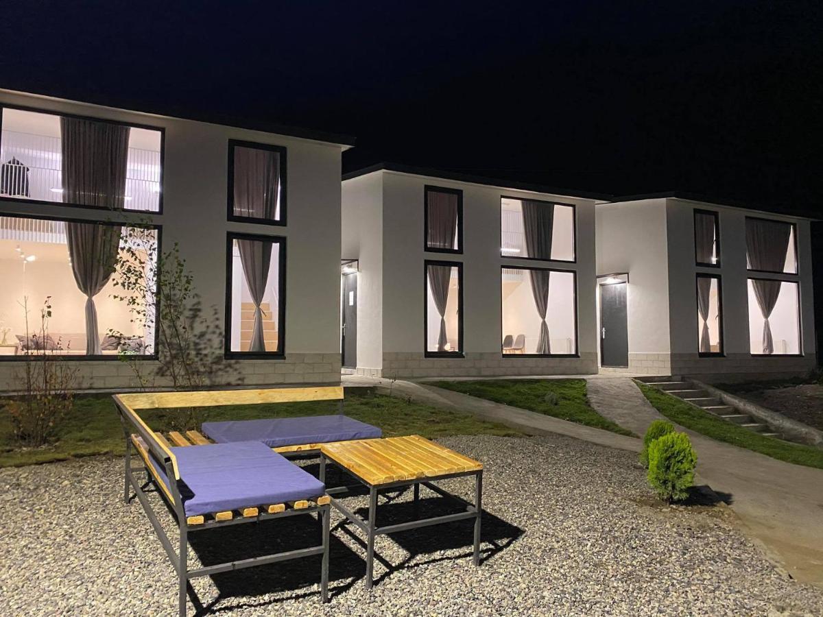Hotel Krebuli Stepancminda Exteriér fotografie