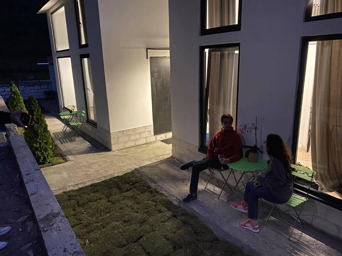 Hotel Krebuli Stepancminda Exteriér fotografie