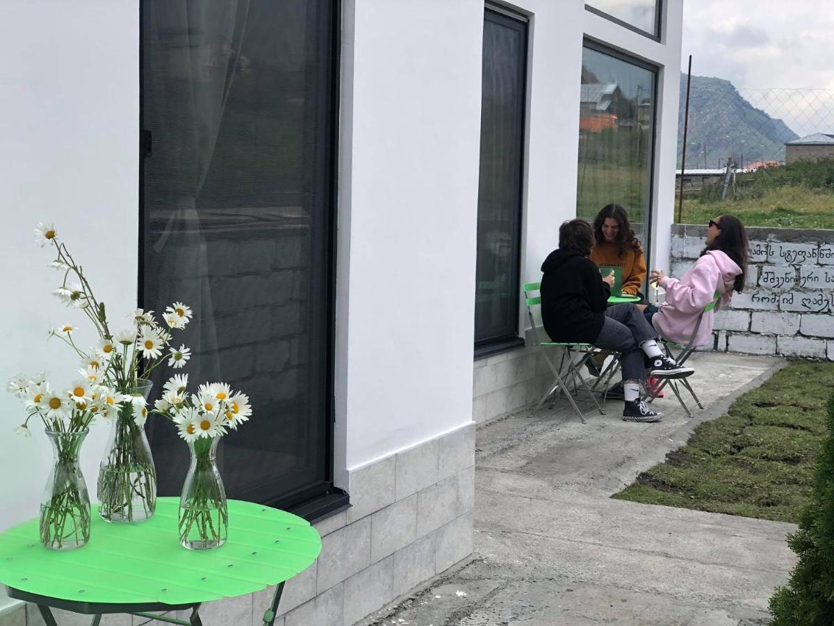 Hotel Krebuli Stepancminda Exteriér fotografie